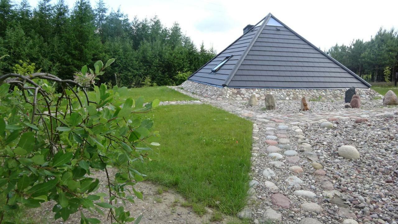 Tudobrze Noclegi W Piramidach Borzytuchom Extérieur photo